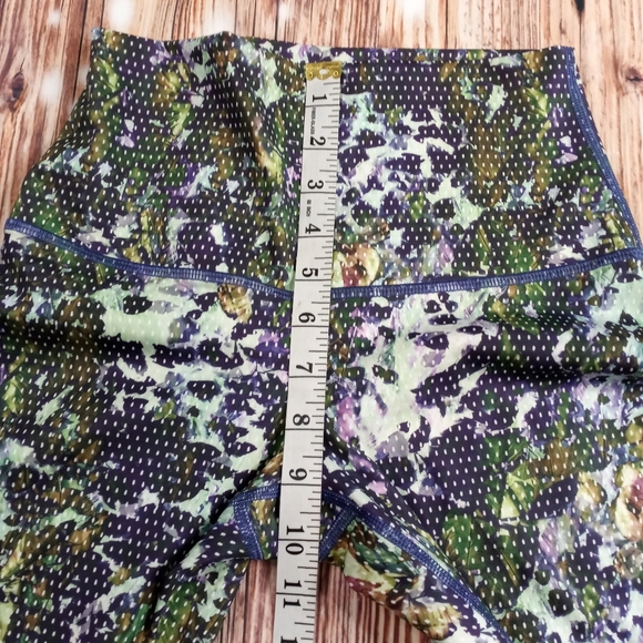 Lululemon Wunder Under Crop II High Rise Leggings Full-On Luxtreme Flor Size  4 - Picture 10 of 16